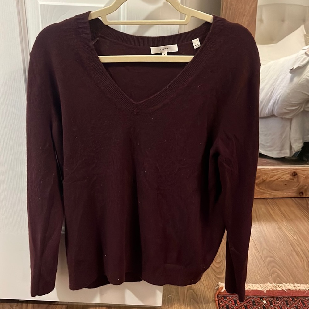 Vince Cashmere Cardigan/ Sweater, M, Worn once, Maroon/Burgandy wine color